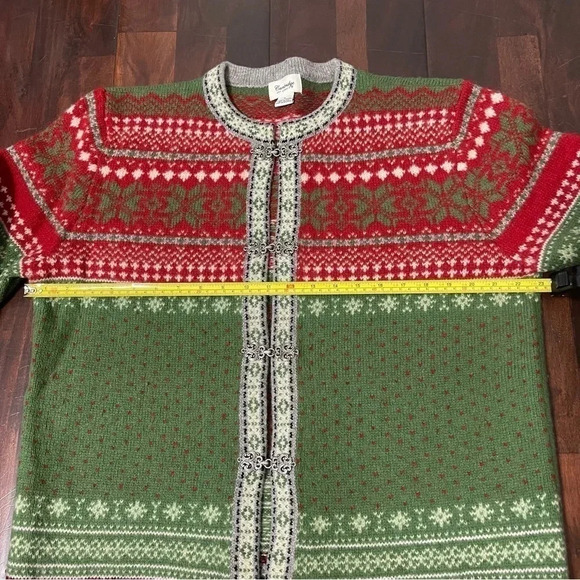 Cambridge Dry Goods 100% Wool Cardigan with Metal Clasps Womens Large - Picture 4 of 8